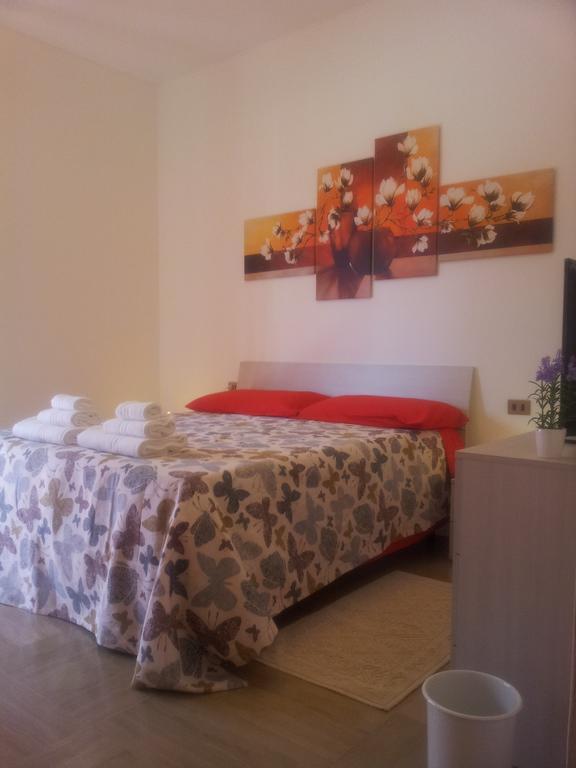 Fl Il Danubio Bed & Breakfast Бергамо Стая снимка